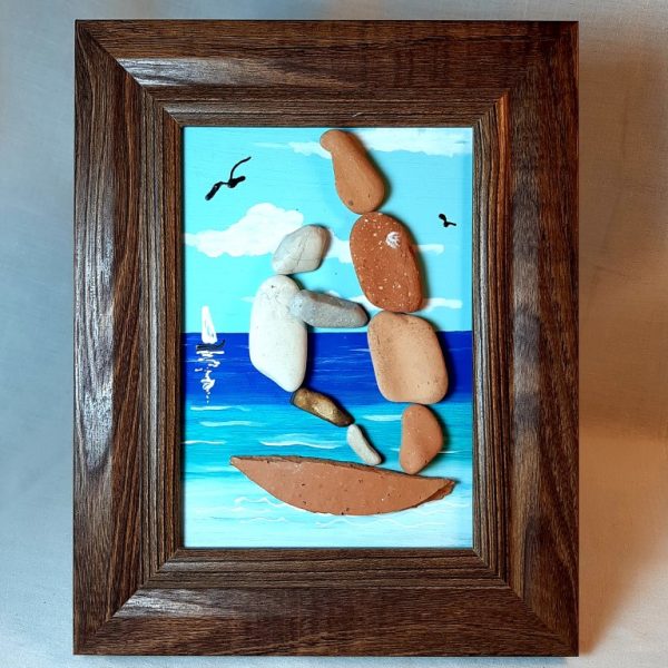 Pebble Art with natural materials on a frame - P5