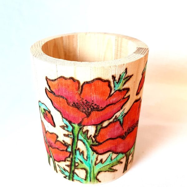Painted wooden pencil case with wood burning - Pyr11