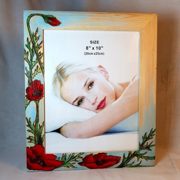 Wooden photo frame with wood burning and color - Pyr5