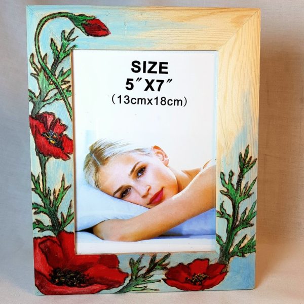 Wooden photo frame with wood burning and color - Pyr7