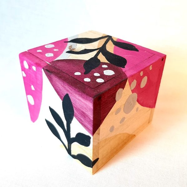 Painted wooden box - Z11