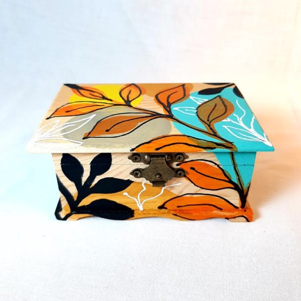 Painted wooden box - Z3