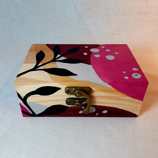 Painted wooden box - Z8